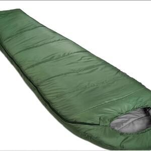 Amazon Basics 20°F Cold Weather Mummy Sleeping Bag, 82 " x 33 "Green